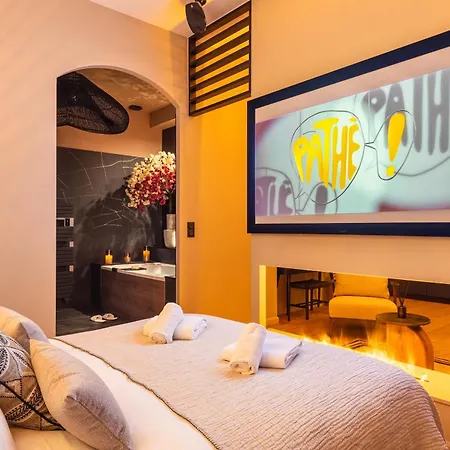 Host Inn Neat Suite - Spa & Cinema Lyon Exterior photo