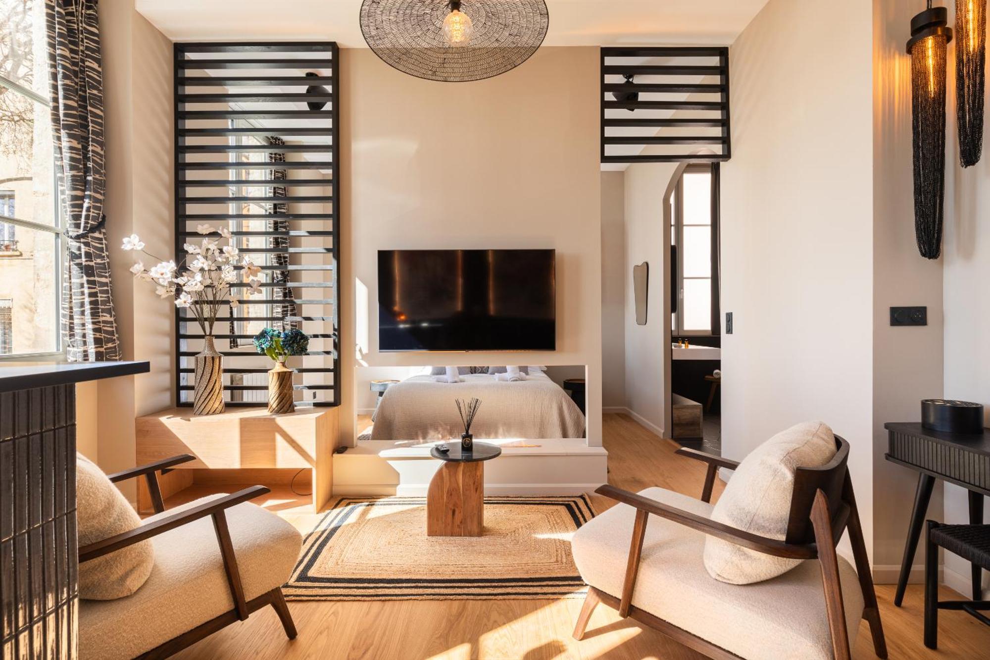 Host Neat - & Cinema Appartement